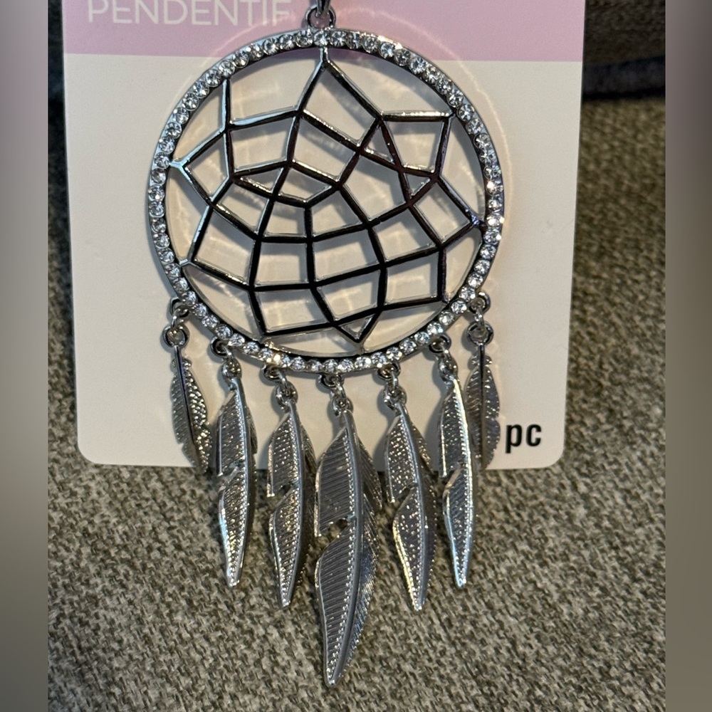 NEW Elegant Silver Bling Dreamcatcher Pendant/Brooch
